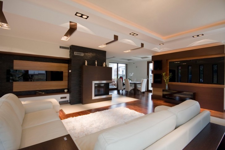 Beautiful Living Room With White Sofa Set 
