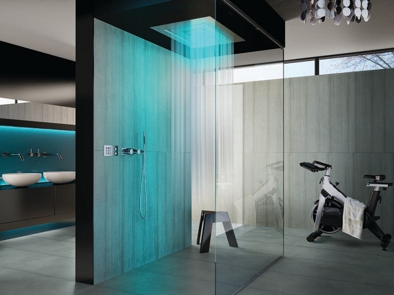 Fabulous Bathroom Waterfall LED Shower